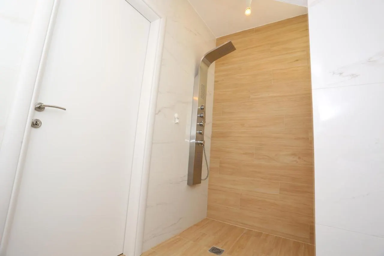 Villa Douglas - Private Pool, Bbq, 4Bdrms, View Пефкохори